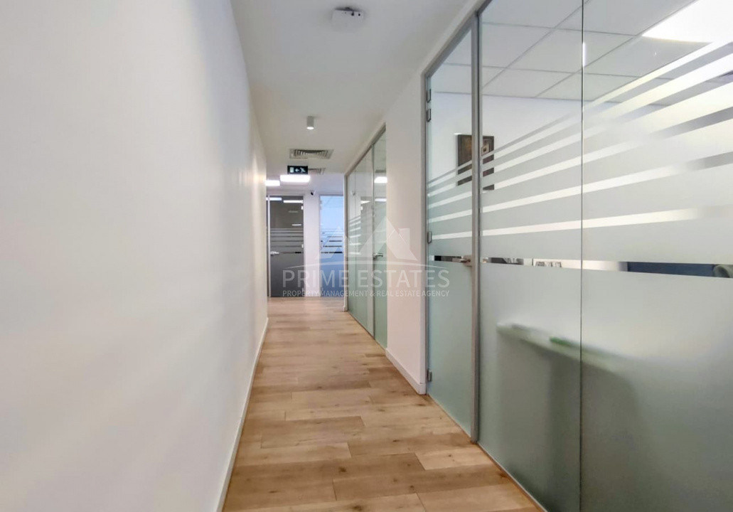 Hub individual offices for rent, University – flexible spaces