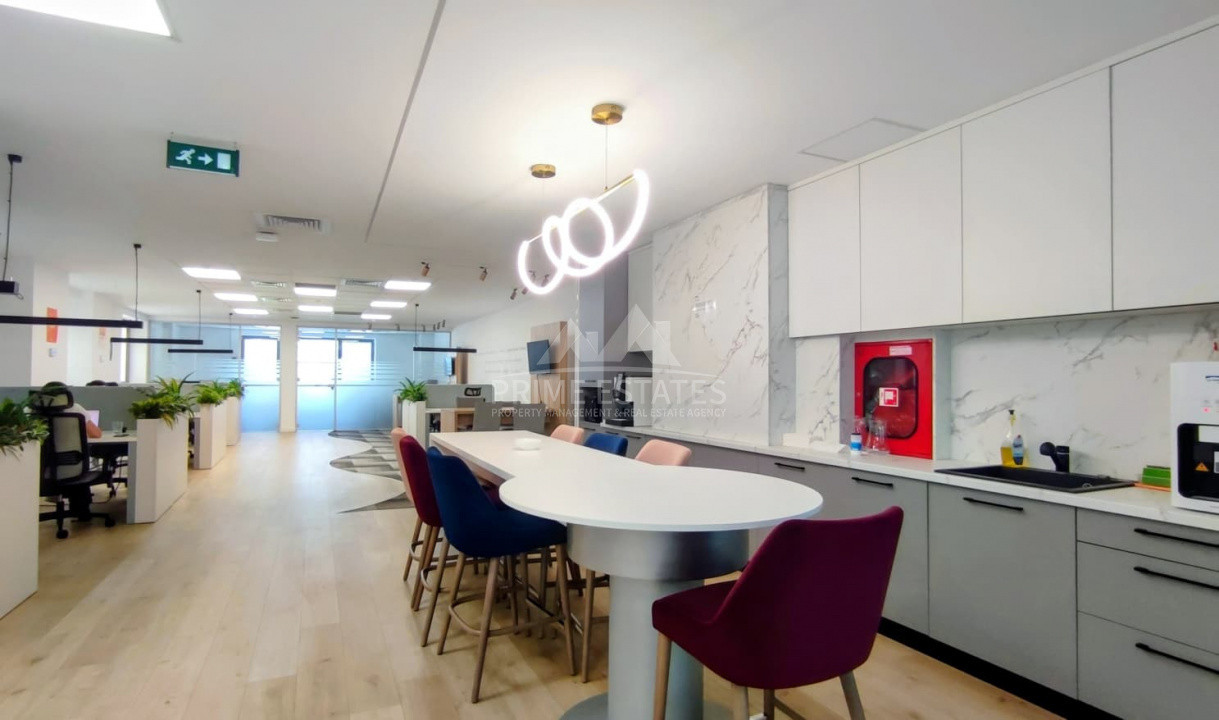 Hub individual offices for rent, University – flexible spaces