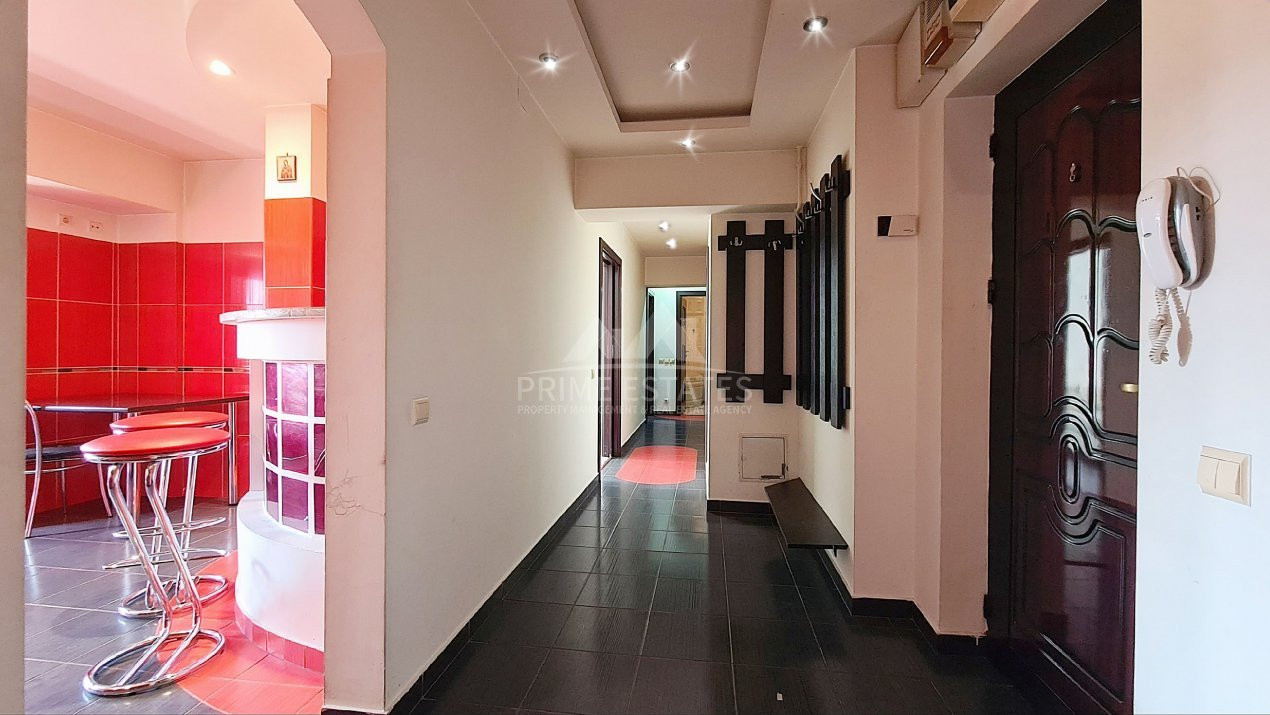 Inchiriere apartament 3 camere decomandat Unirii Fantani