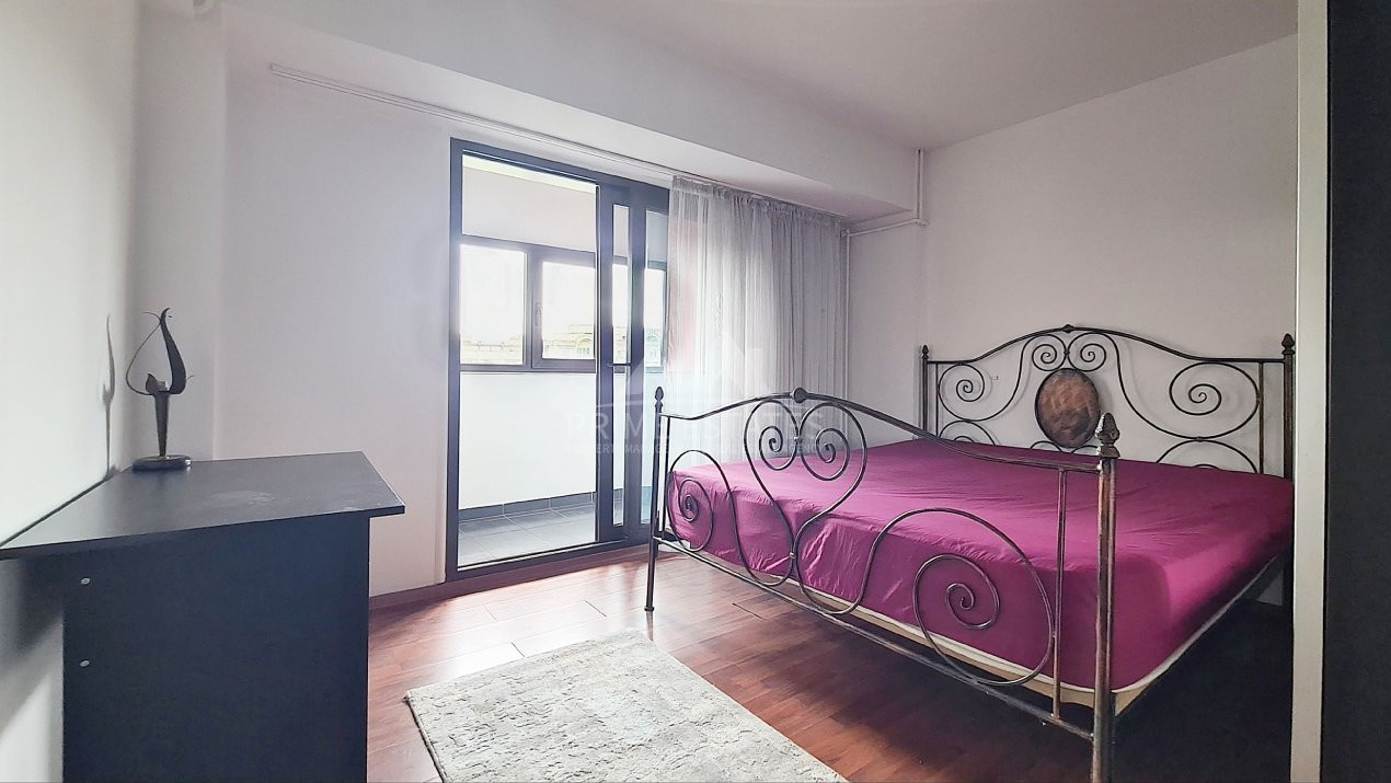 Inchiriere apartament 3 camere decomandat Unirii Fantani