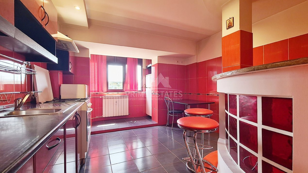 Inchiriere apartament 3 camere decomandat Unirii Fantani