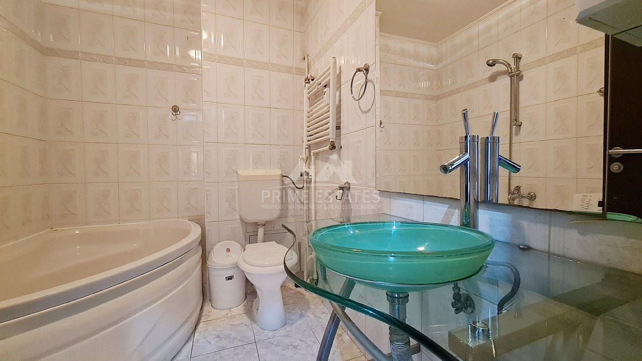 Inchiriere apartament 3 camere decomandat Unirii Fantani
