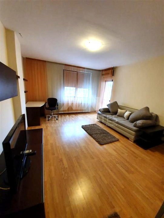 Garsoniera de inchiriat in Grozavesti