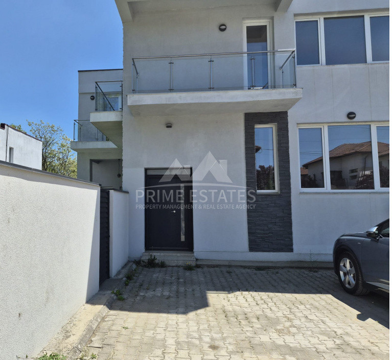 Duplex renovat integral 2025,  5 camere cu 3 bai - Sidney Residence Tunari