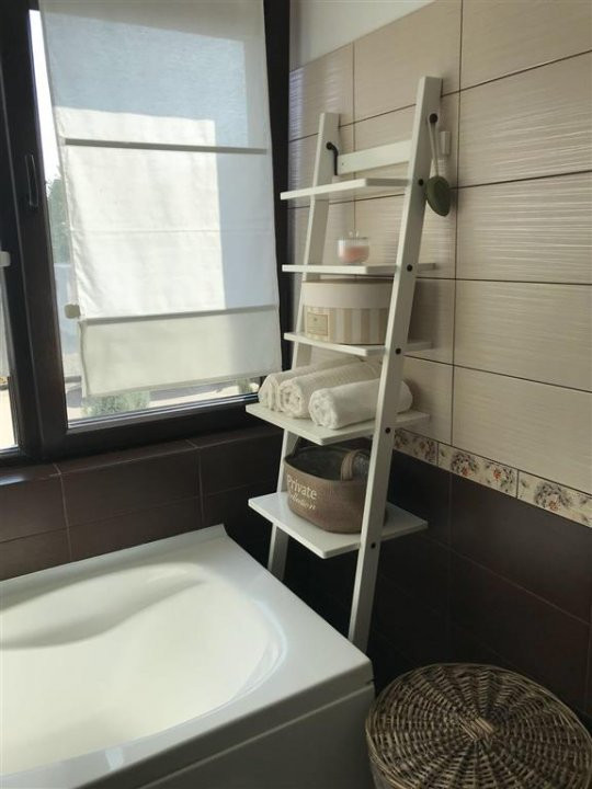 Apartament 2 camere de inchiriat