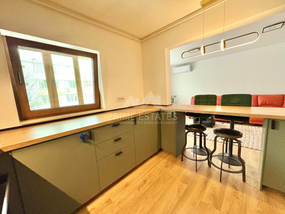 De închiriat 3 camere design rafinat, 1 loc parcare inclus, metrou - Aviatiei