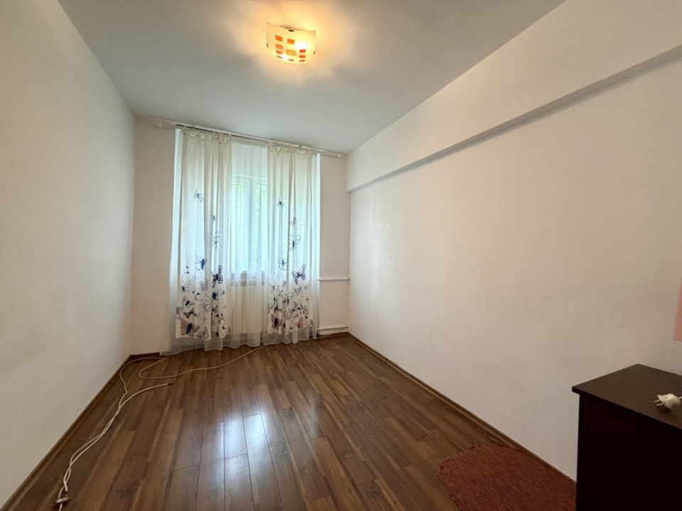 Apartament 3 camere de vânzare – Șos. Nicolae Titulescu nr. 92