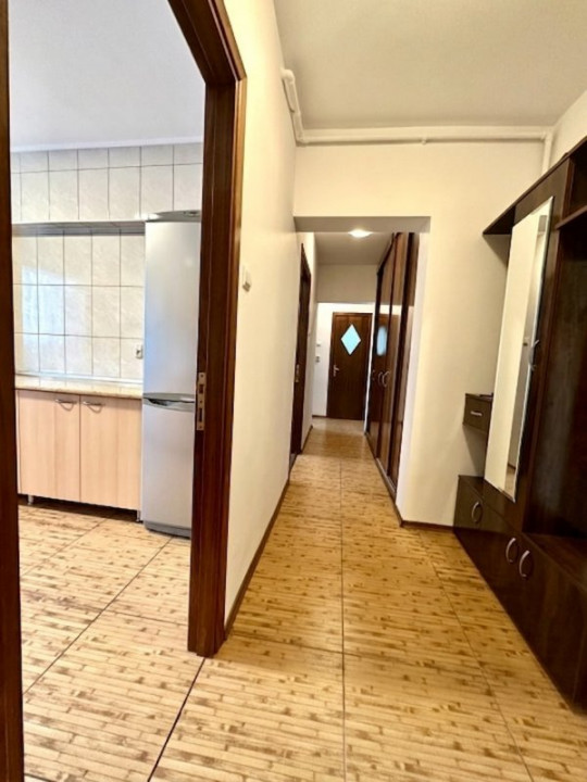 Apartament 3 camere de vânzare – Șos. Nicolae Titulescu nr. 92