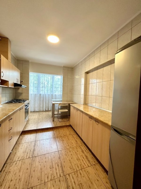 Apartament 3 camere de vânzare – Șos. Nicolae Titulescu nr. 92