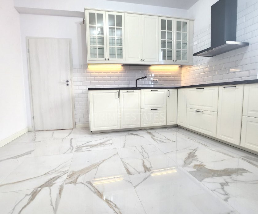 Vila Premium cu Grădină Generoasă în Paradisul Verde - Corbeanca