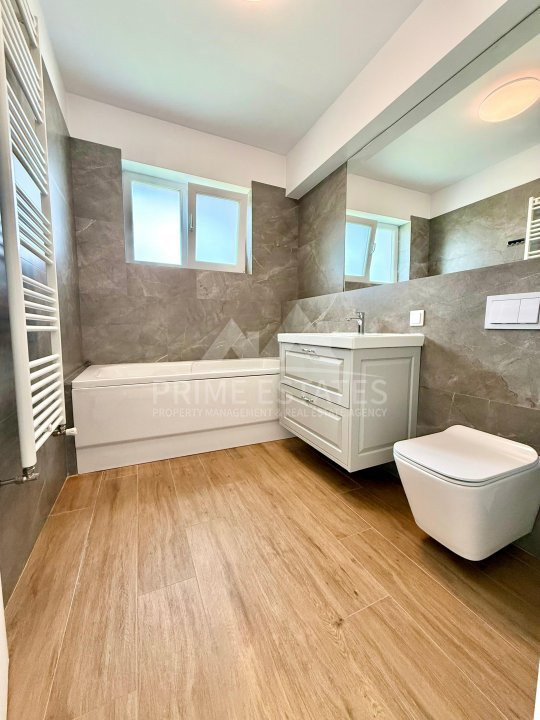 Vila Premium cu Grădină Generoasă în Paradisul Verde - Corbeanca