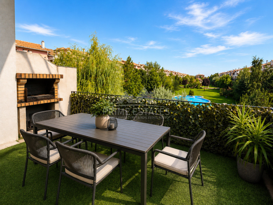 De Vanzare Apartament 4 Camere cu Piscină | Parcare | Pipera