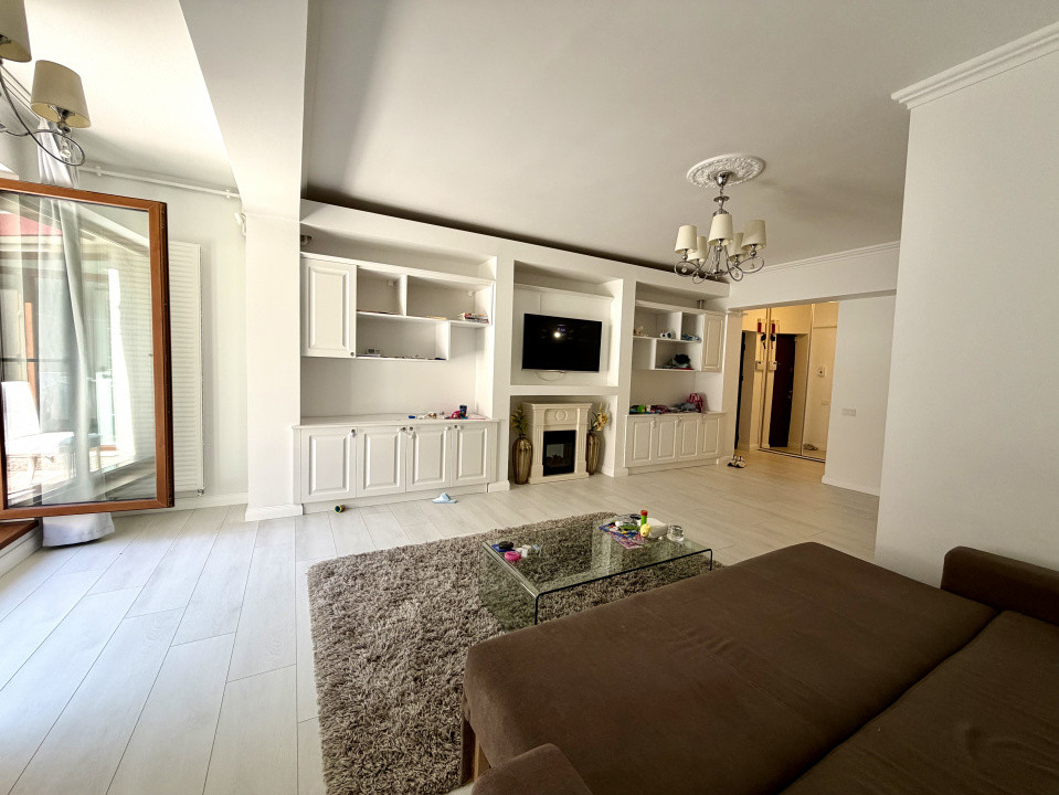 Apartament 3 camere de vanzare |  127 mp Total | Aviației | Parcare & Boxă 