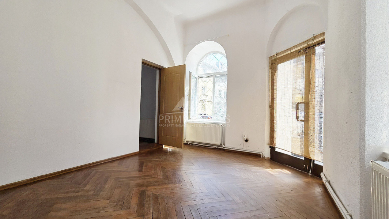 Inchiriere spatiu birouri 3 camere Universitate Spitalul Coltea