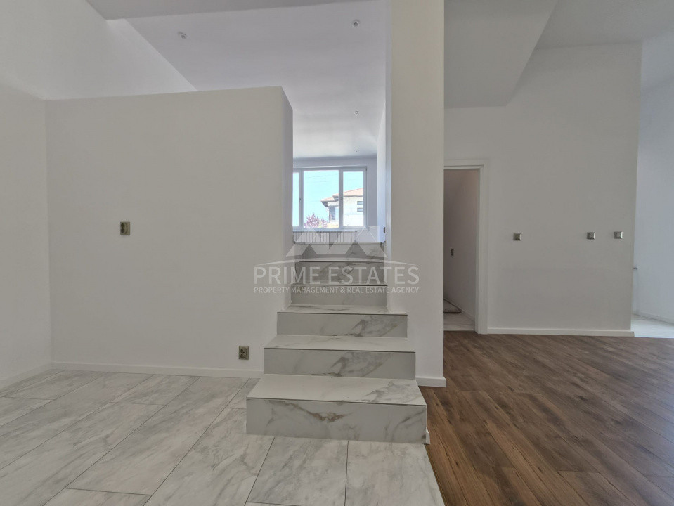 Vila tip duplex complet renovata 2026,  Sidney Residence Tunari