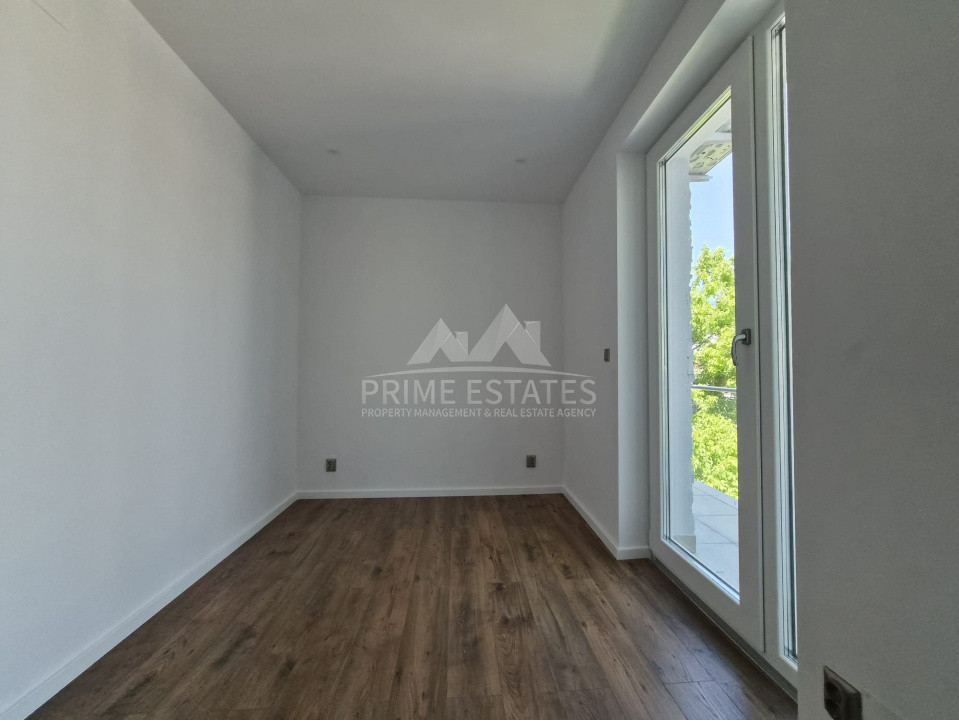 Vila tip duplex complet renovata 2026,  Sidney Residence Tunari