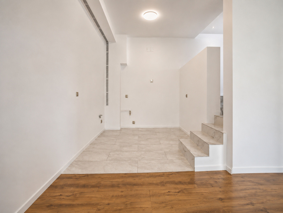 Vila tip duplex complet renovata 2026,  Sidney Residence Tunari