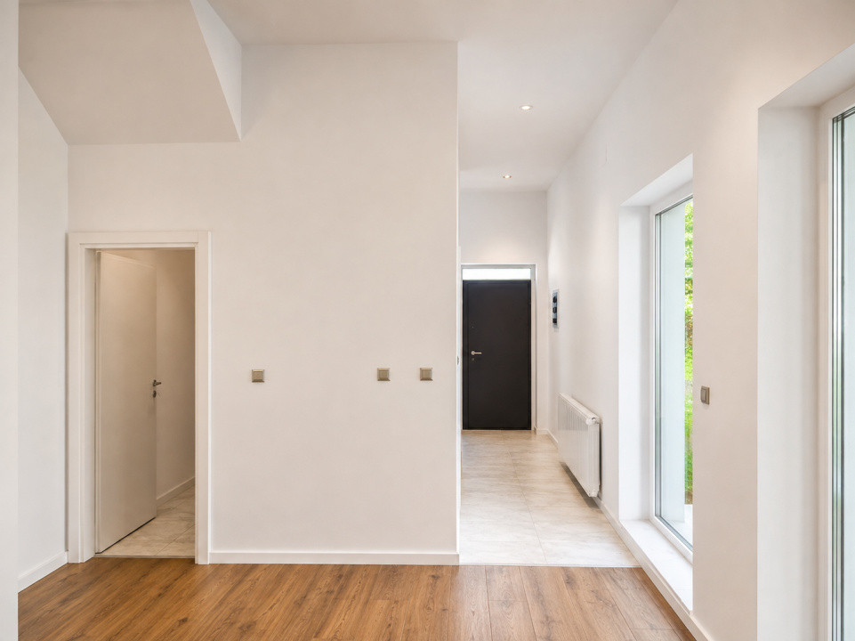 Vila tip duplex complet renovata 2026,  Sidney Residence Tunari