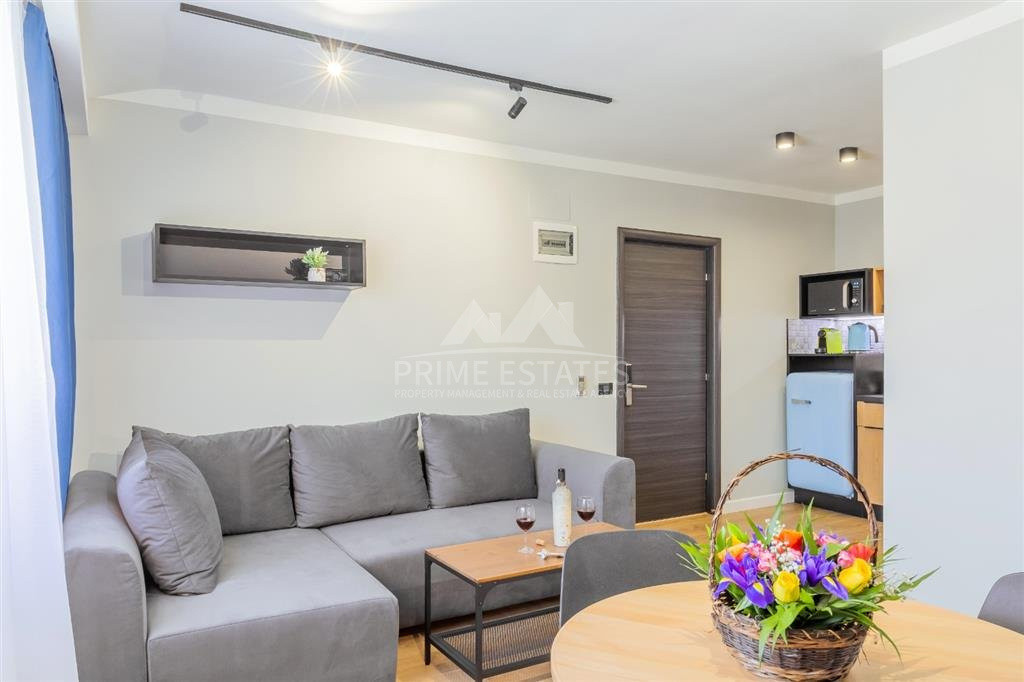 DE ÎNCHIRIAT Cladire Boutique, 12 Unități finisate premium, zona Romană-Eminescu