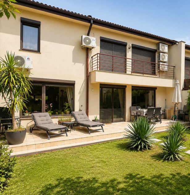 Exclusivitate Vilă Elegantă 4 camere - zona Porche Nord Voluntari