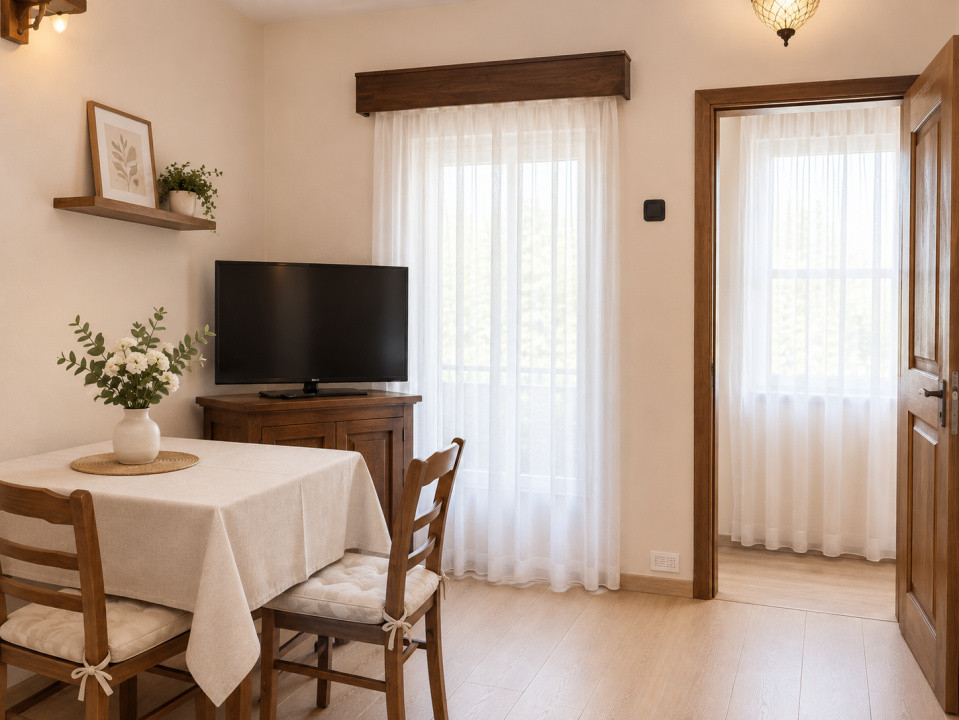 De Vanzare Casă |Teren 7.900 mp și Livadă | Magherești, Gorj