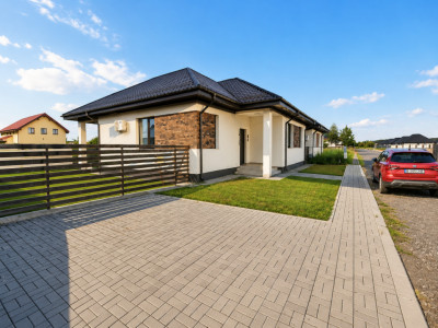 De închiriat Vilă Modernă 4 Camere | Corbeanca | Teren 500 mp