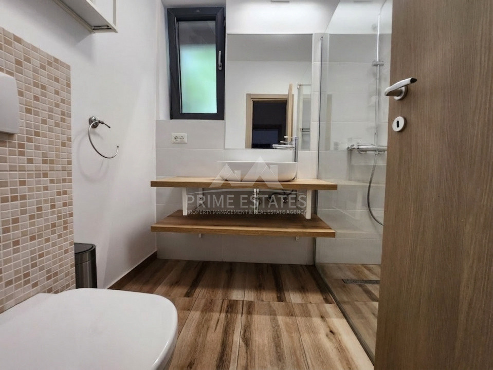 De inchiriat 2 camere cu gradina 13 mp, loc parcare inclus Greenfield
