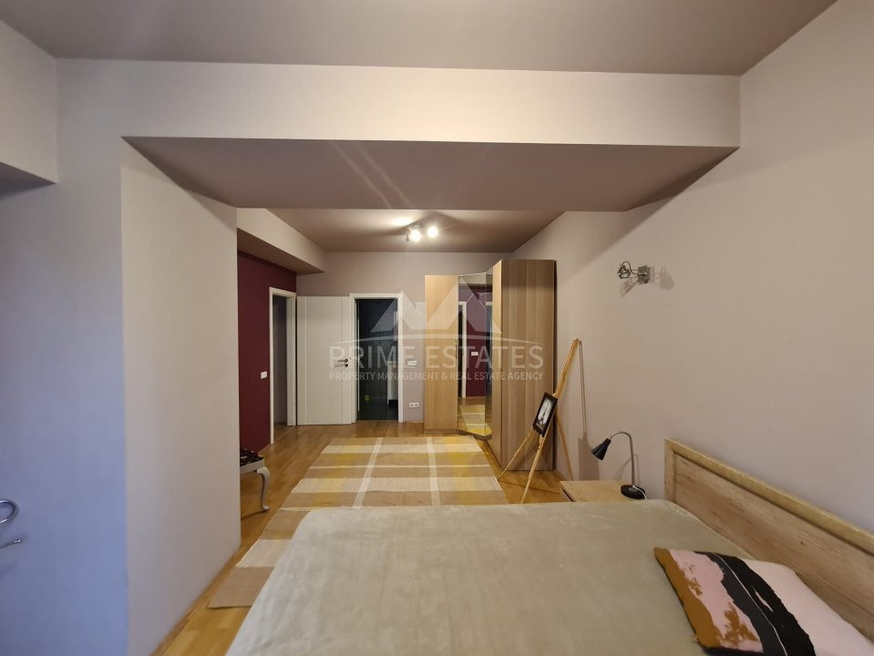 De inchiriat 3 camere parcare subterana, doar 5 minute de Parcul Herastrau