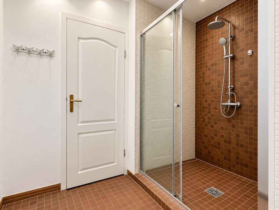  De Închiriat Apartament 2 Camere | Piața Romană – Magheru