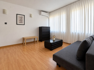  De Închiriat Apartament 2 Camere- Metrou P-ta Romana