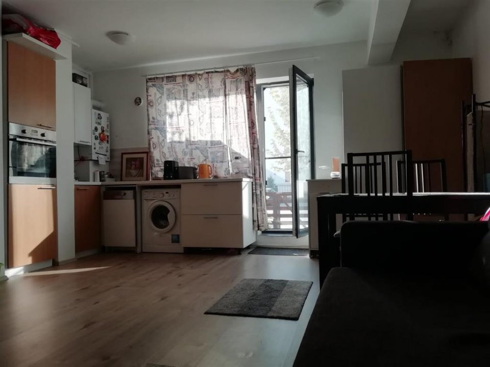 De vanzare Garsoniera cu gradina in Greenfield Baneasa