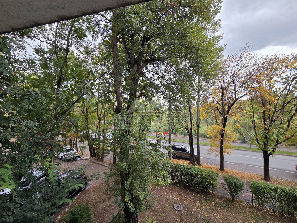 Inchiriere apartament 4 camere Baneasa Parcul Herastrau