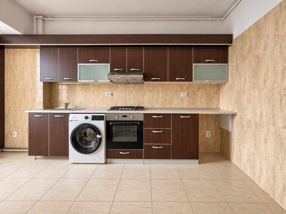 De închiriat Apartament 3 camere | Parcare | Vitan–Timpuri Noi