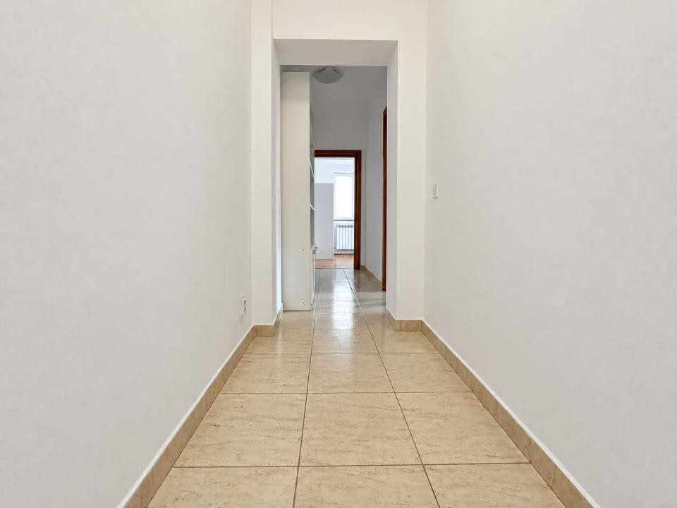De închiriat Apartament 3 camere | Parcare | Vitan–Timpuri Noi