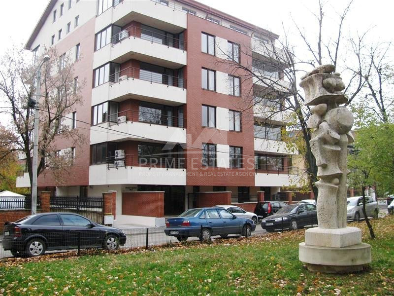  De inchiriat 3 camere, pozitie unica Parc Herastrau-Baneasa