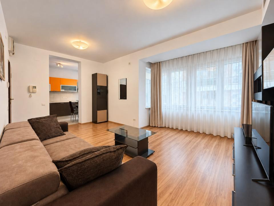 De Închiriat Apartament 3 Camere | Parcare | Herăstrău – Nordului