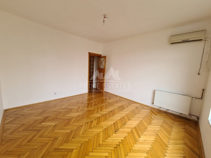 Apartament 3 camere de inchiriat Calea Mosilor