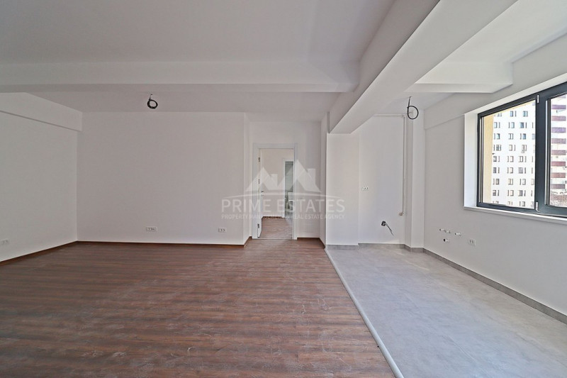 Apartament de vanzare 3 camere zona Nerva Traian Residence 