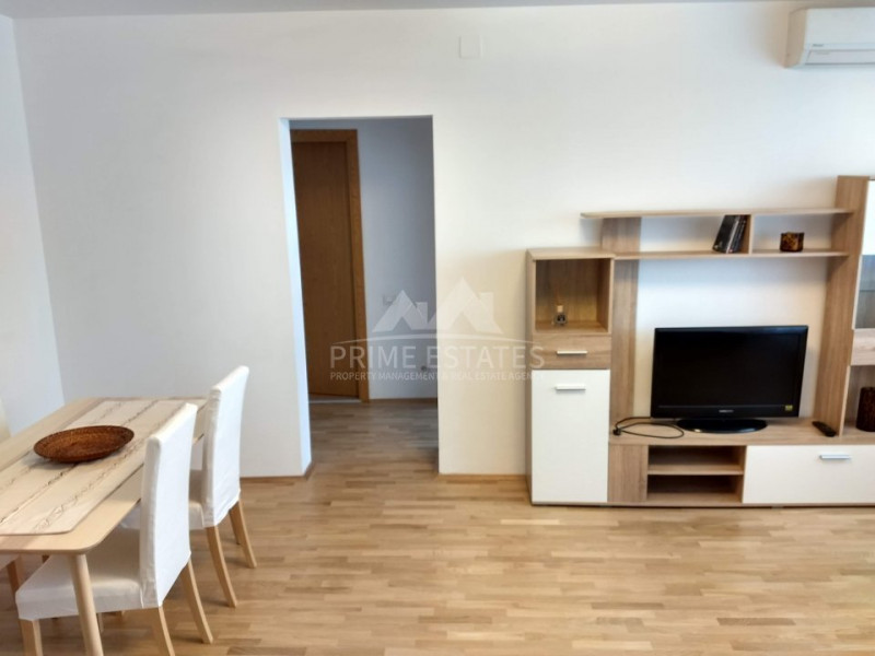 For rent 3 rooms 70 sqm Victoriei Square Bucharest