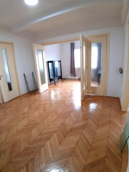 De inchiriat 4 camere 110mp Dorobanți